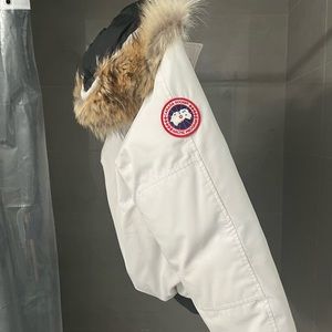Canada Goose white with fur